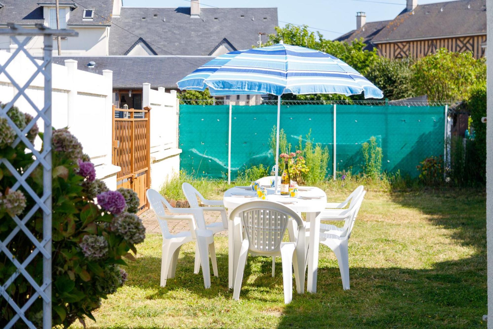 La Maison Cabourgeaise Proche Mer Exteriér fotografie