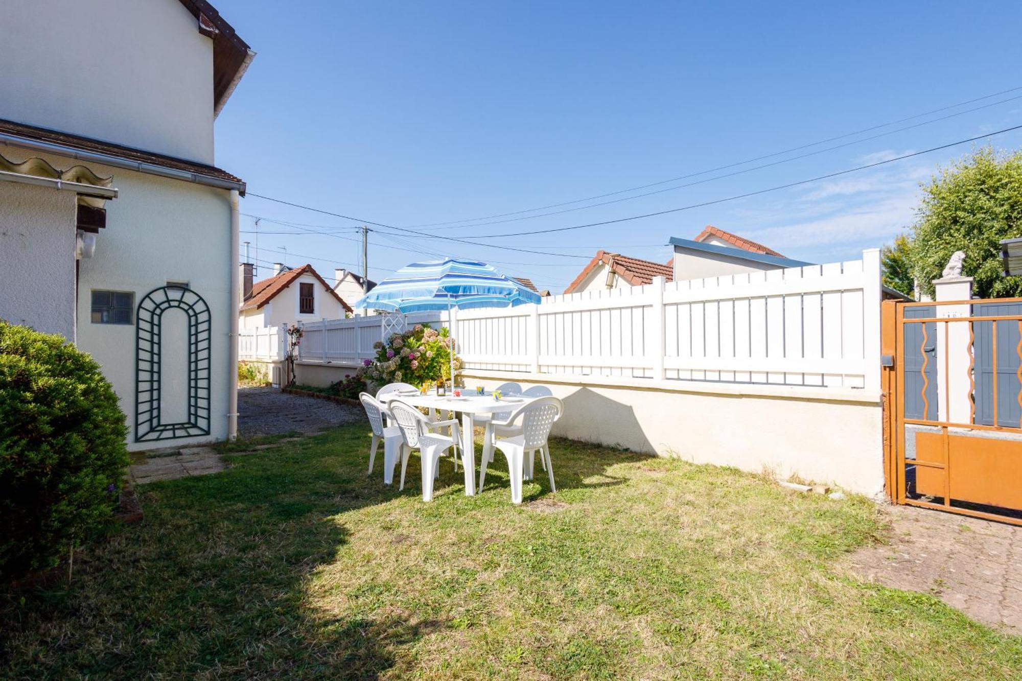 La Maison Cabourgeaise Proche Mer Exteriér fotografie